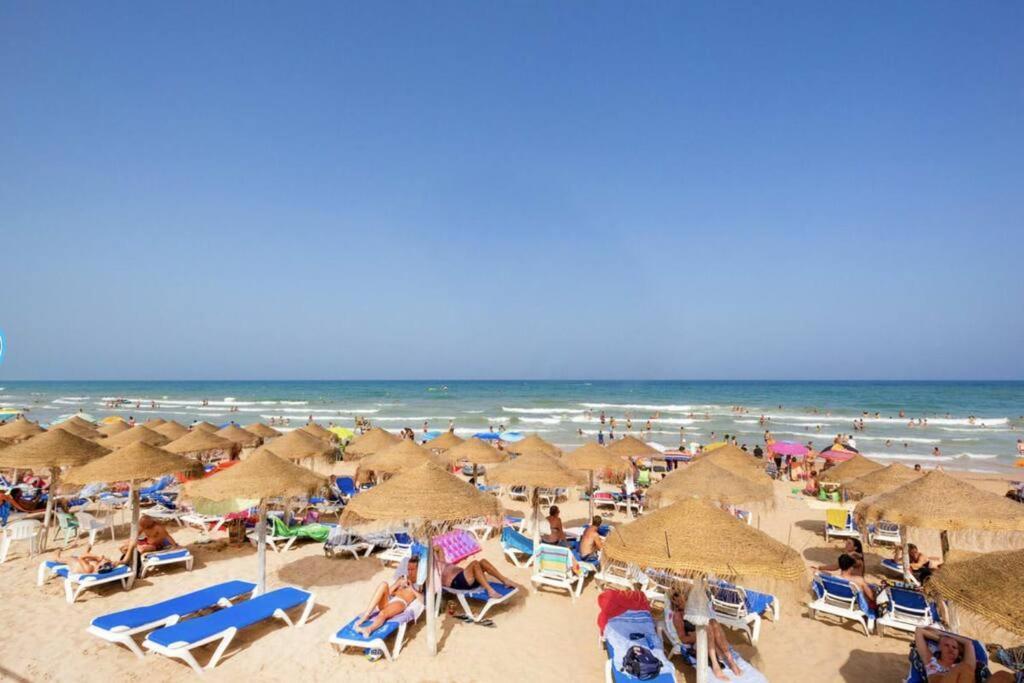Azul Beach By La Mata Beach Torrevieja Exterior foto